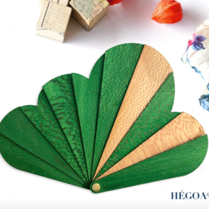 NUAGE VERT  Éventail Hégoa en bois
